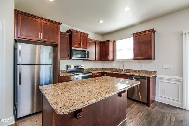 187 Day Lily Street, Selma, NC 27576