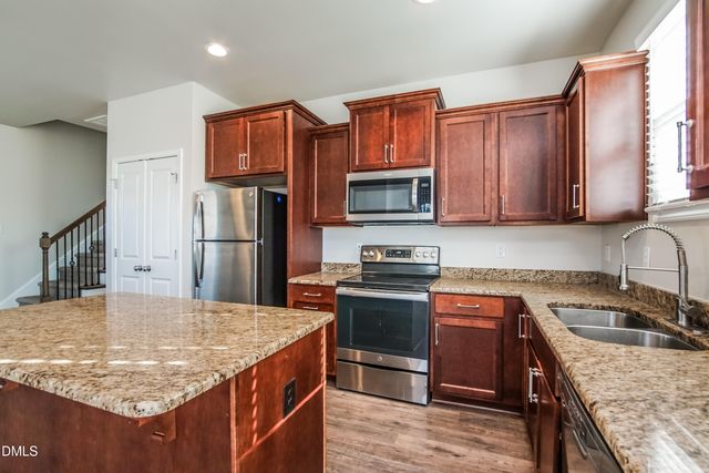 187 Day Lily Street, Selma, NC 27576