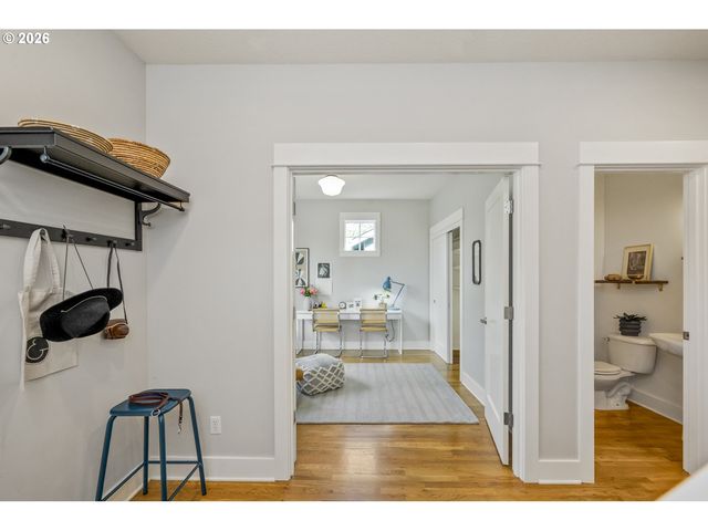 1314 Ne JUNIOR St, Portland, OR 97211