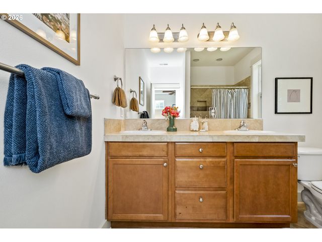 1314 Ne JUNIOR St, Portland, OR 97211