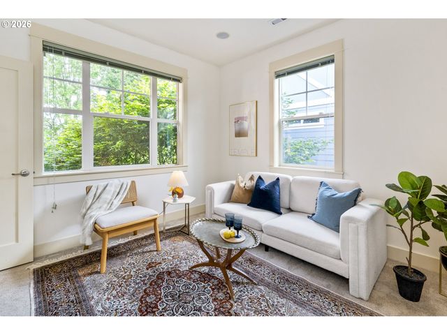 1314 Ne JUNIOR St, Portland, OR 97211