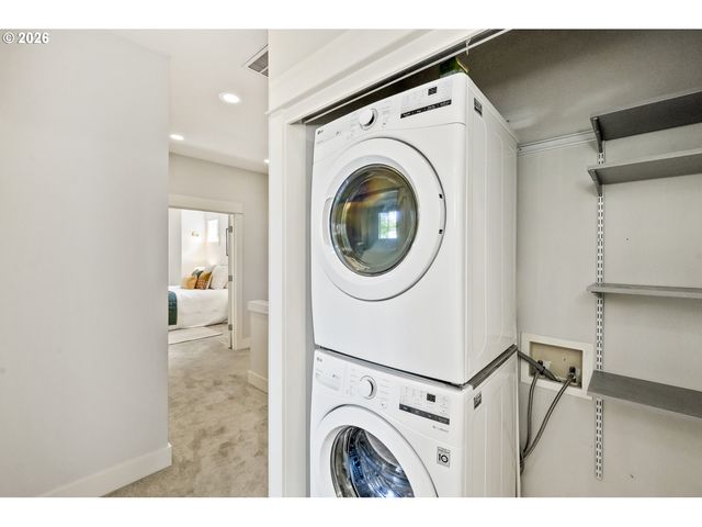 1314 Ne JUNIOR St, Portland, OR 97211