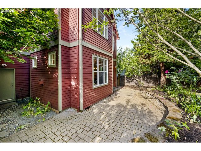 1314 Ne JUNIOR St, Portland, OR 97211