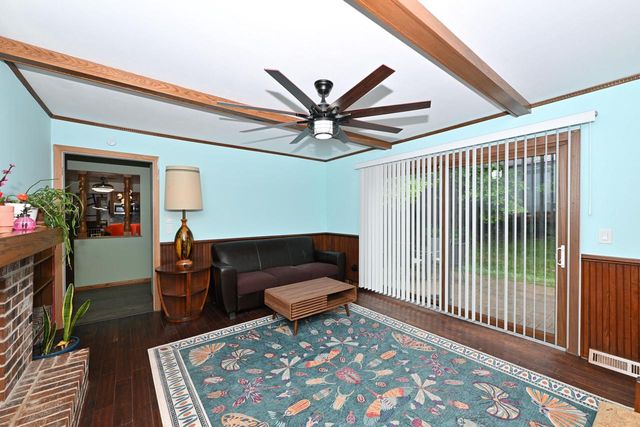 12525 W Eden TRAIL, New Berlin, WI 53151