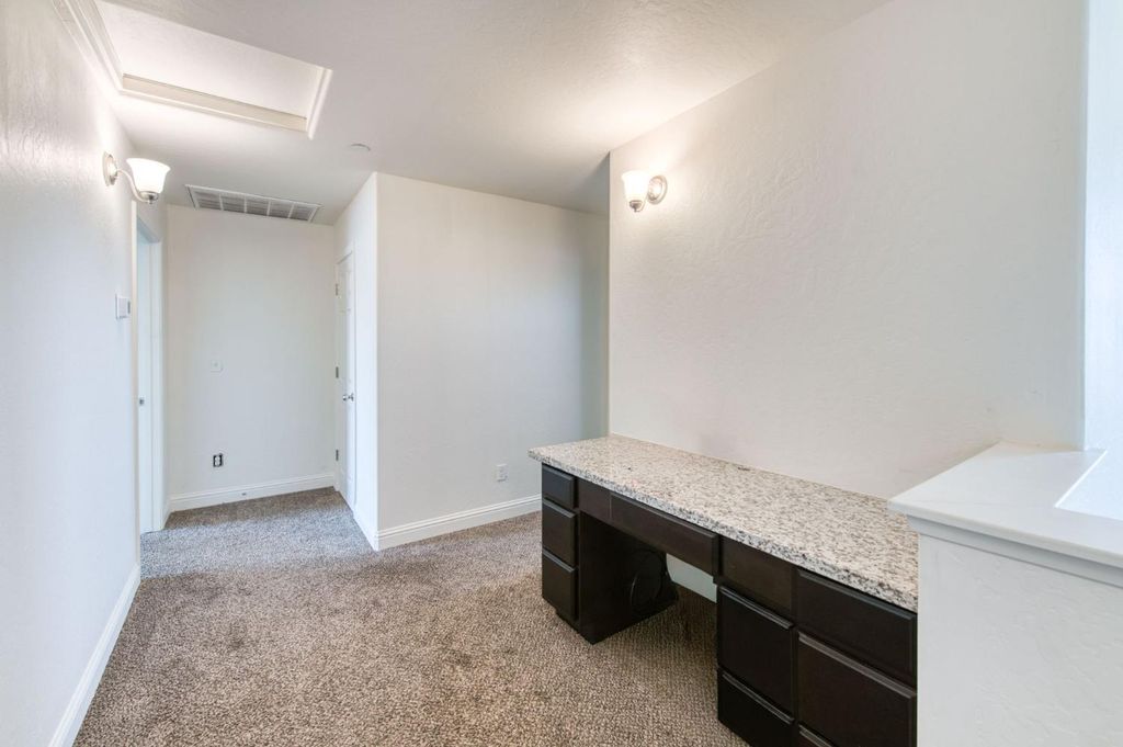 Image 26 of property listing at 1732 Cleveland Street, Selma, CA 93662