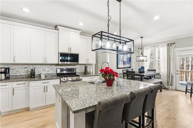 2312 Allison Way, Loganville, GA 30052