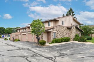 402 Sheffield ROAD #4, Waukesha, WI 53186