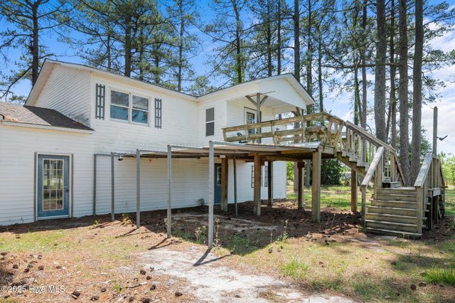 9952 Us Highway 17, Vanceboro, NC 28586