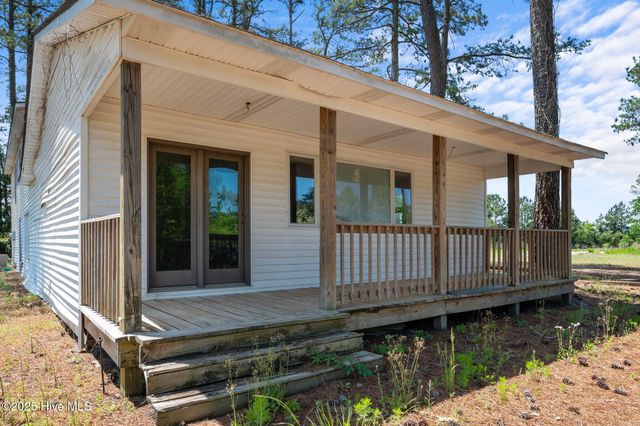 9952 Us Highway 17, Vanceboro, NC 28586