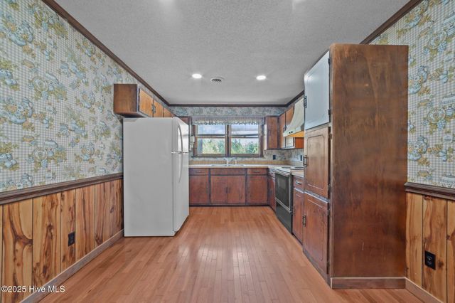9952 Us Highway 17, Vanceboro, NC 28586