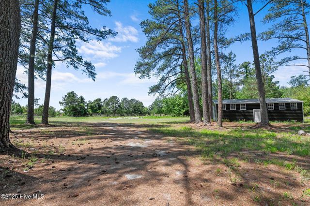 9952 Us Highway 17, Vanceboro, NC 28586
