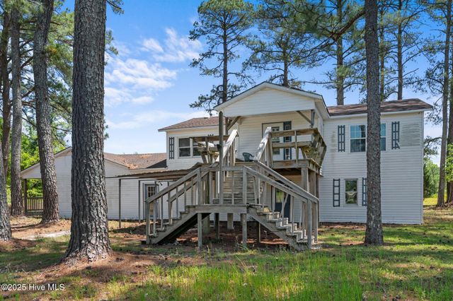 9952 Us Highway 17, Vanceboro, NC 28586