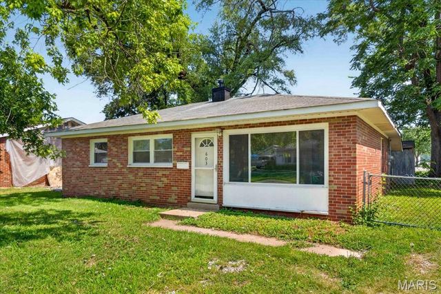 603 Saint Nicholas Drive, Cahokia, IL 62206