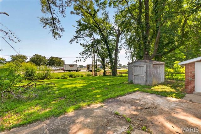 603 Saint Nicholas Drive, Cahokia, IL 62206