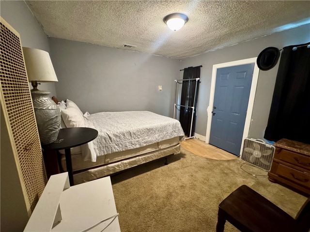 1117 S Glenwood Avenue 1115 & 1117, Russellville, AR 72801