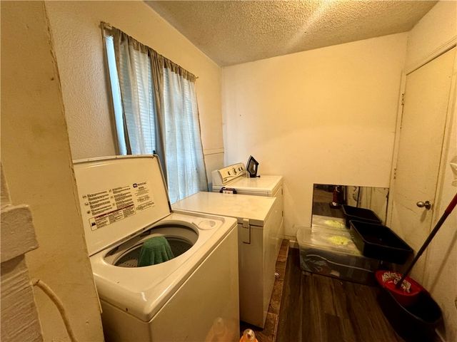 1117 S Glenwood Avenue 1115 & 1117, Russellville, AR 72801