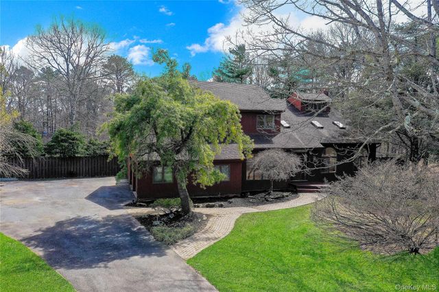 6 Liberty Lane, Miller Place, NY 11764