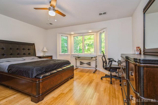 5 Ramapo Court, Colts Neck, NJ 07722