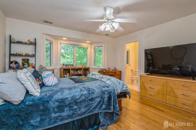 5 Ramapo Court, Colts Neck, NJ 07722