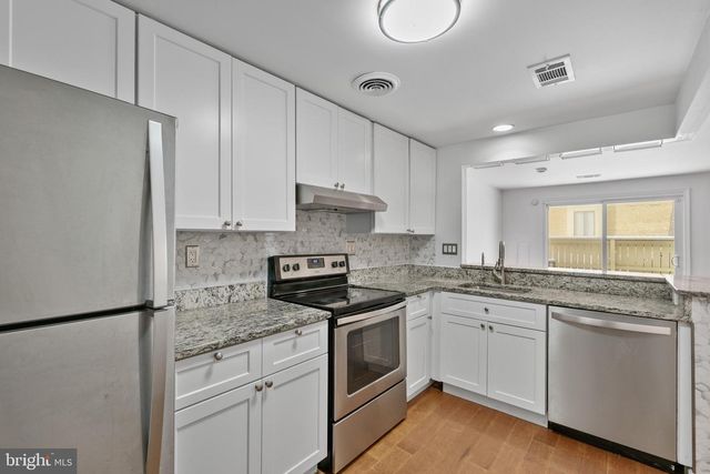 8619 WELBECK WAY, Gaithersburg, MD 20886