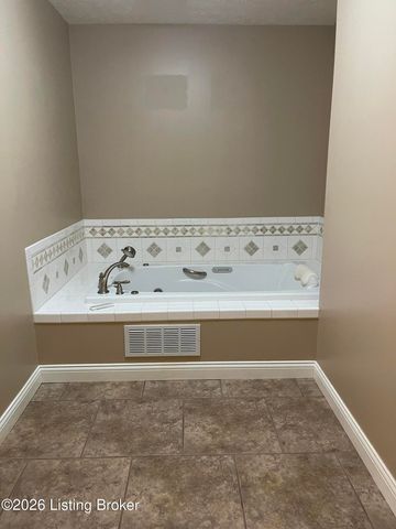 159 Wiltshire Ave, Vine Grove, KY 40175