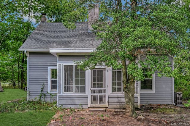 3680 Main Bayview Road, Southold, NY 11971