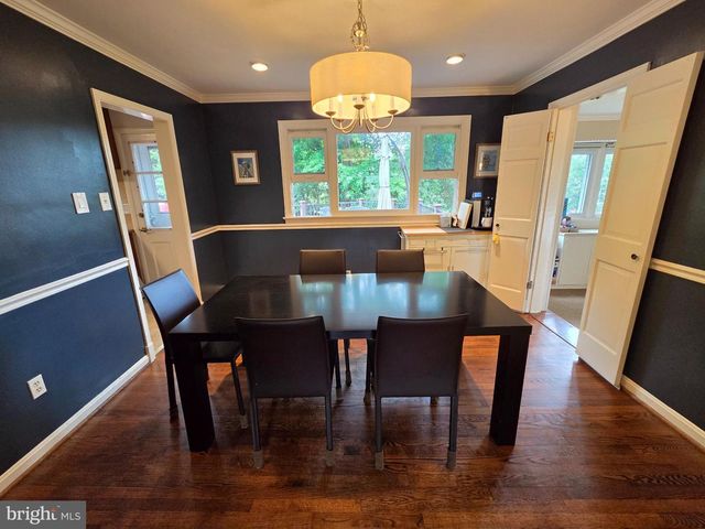 4770 33RD ST N, Arlington, VA 22207
