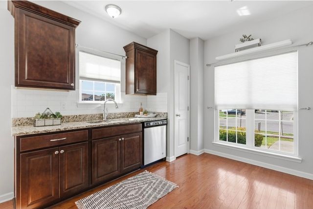 301 Shirebrook Cir, Spring Hill, TN 37174