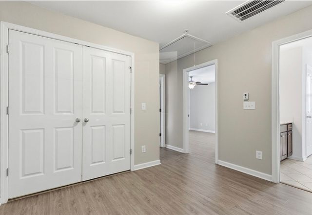 301 Shirebrook Cir, Spring Hill, TN 37174