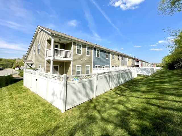 301 Shirebrook Cir, Spring Hill, TN 37174
