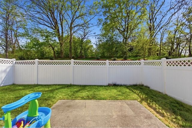 301 Shirebrook Cir, Spring Hill, TN 37174