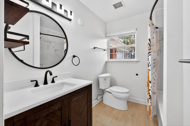 23245 Tuck Road, Farmington Hills, MI 48336