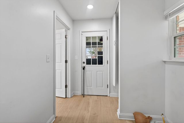 23245 Tuck Road, Farmington Hills, MI 48336