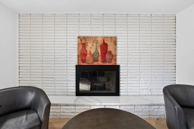 23245 Tuck Road, Farmington Hills, MI 48336