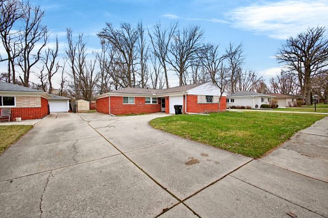 23245 Tuck Road, Farmington Hills, MI 48336