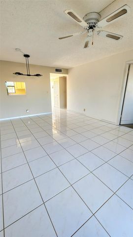 10467 S Sunrise Lakes Boulevard 310, Sunrise, FL 33322