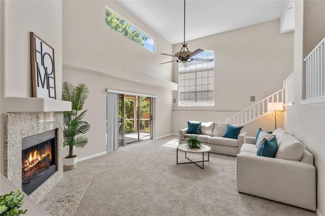 690 OAK HOLLOW WAY, Altamonte Springs, FL 32714