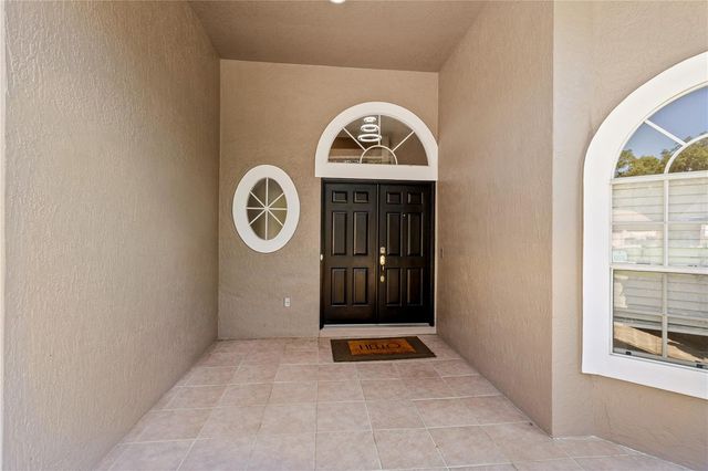 690 OAK HOLLOW WAY, Altamonte Springs, FL 32714