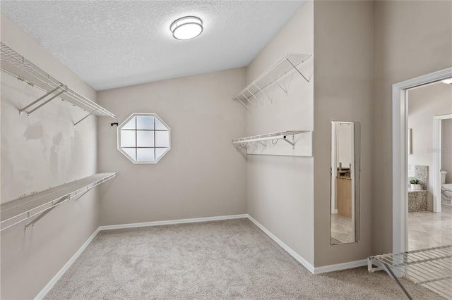 690 OAK HOLLOW WAY, Altamonte Springs, FL 32714