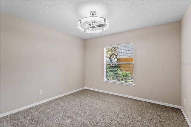 690 OAK HOLLOW WAY, Altamonte Springs, FL 32714