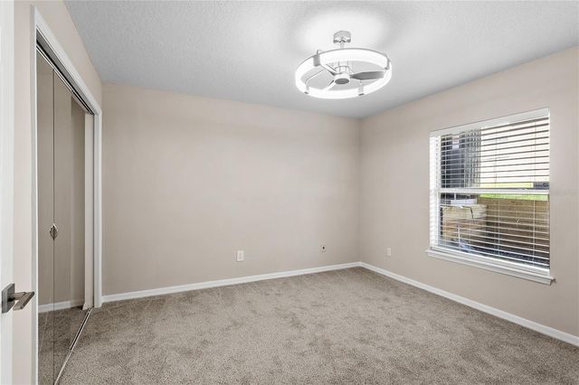 690 OAK HOLLOW WAY, Altamonte Springs, FL 32714