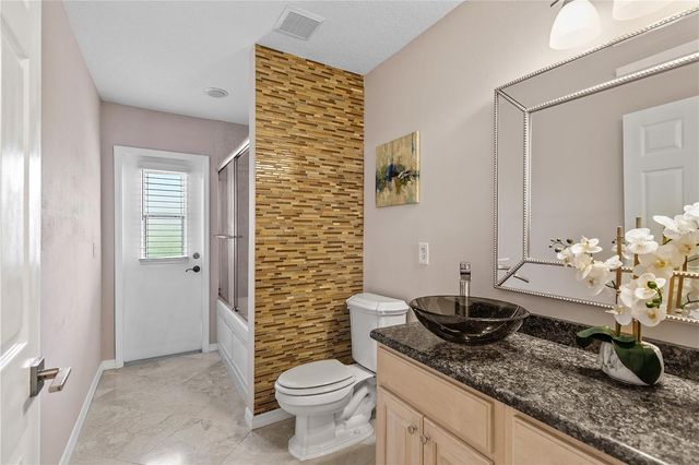 690 OAK HOLLOW WAY, Altamonte Springs, FL 32714
