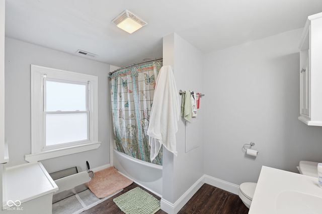 1905-1907 E Pleasant Run Parkway South Drive, Indianapolis, IN 46203