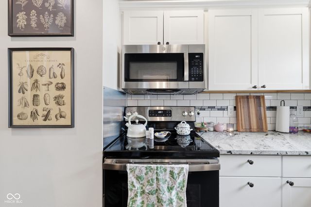 1905-1907 E Pleasant Run Parkway South Drive, Indianapolis, IN 46203