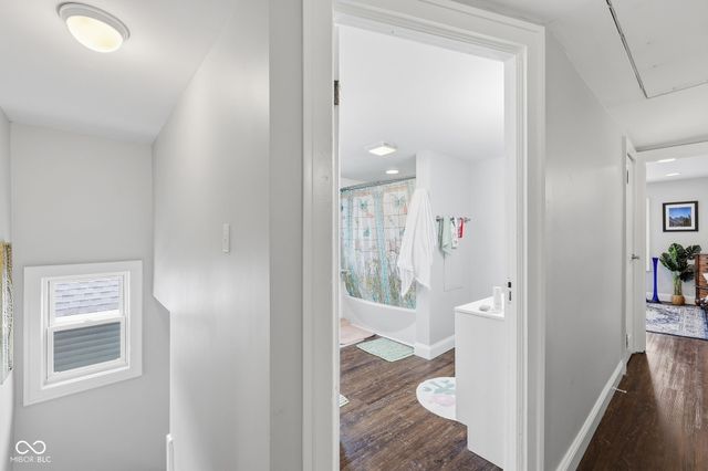 1905-1907 E Pleasant Run Parkway South Drive, Indianapolis, IN 46203