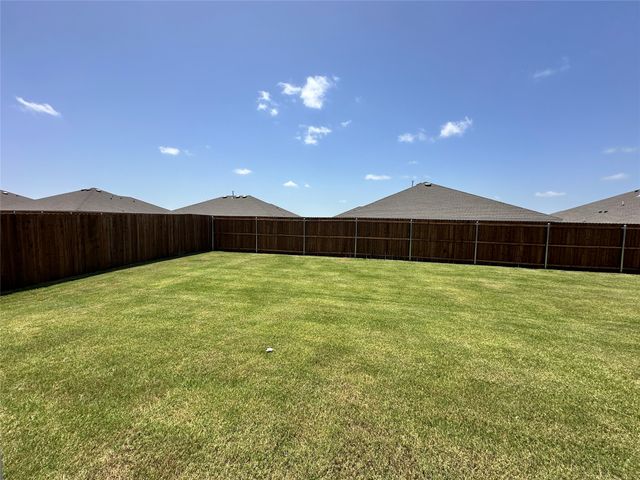 503 N Red Drive, Josephine, TX 75173