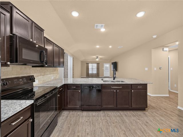 2941 Field View, New Braunfels, TX 78130