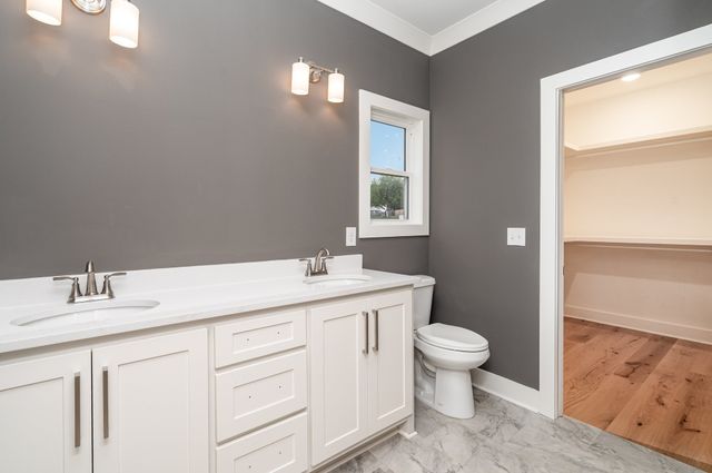 95 Crenshaw rd, Hartsville, TN 37074