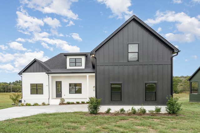 95 Crenshaw rd, Hartsville, TN 37074