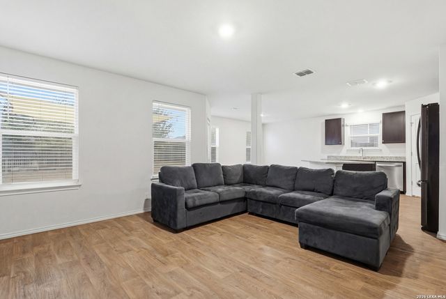 15426 Shortwing, San Antonio, TX 78253